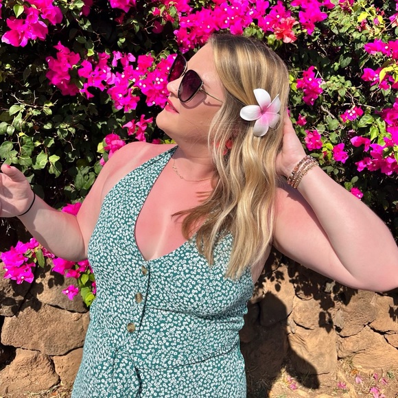 Meet your posher, Aubrey 👋🏼 - Picture 1 of 1